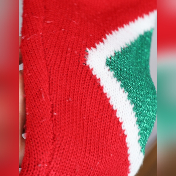 Kohl's Red and Green Holiday Dress with Gold Tree - Picture 7 of 12